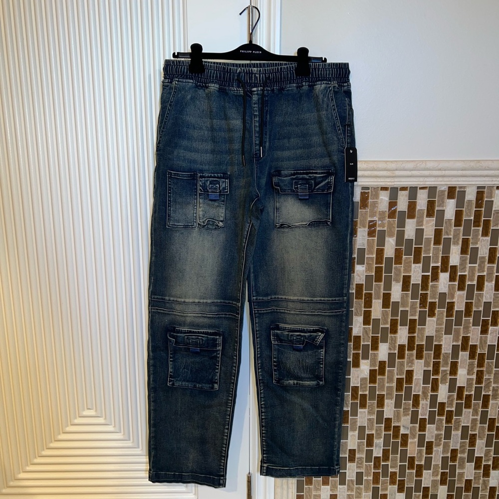 Authentic Men’s Forever 21 Jeans